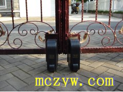 平开门機器人电機