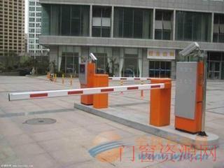 优价+特惠】上海停车场道闸，选用萨都奇道闸，安全又放心