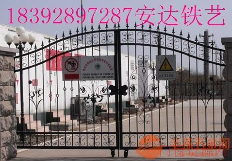西安铁艺大门安装及上门测量