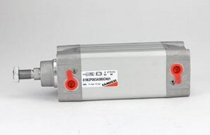 camozzi康茂胜磁传气缸31F2A016A050缸筒由铝型材制成camozz