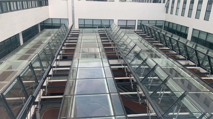 广东湛江排烟窗圳基自动开窗器批发价自动开窗器