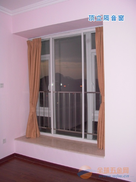 顶立隔音窗隔声窗