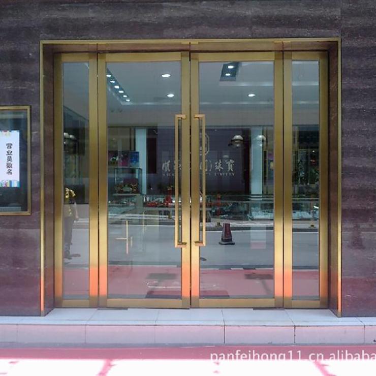 地弹门安装不锈钢地弹门选料精良质量可靠不锈钢地弹门