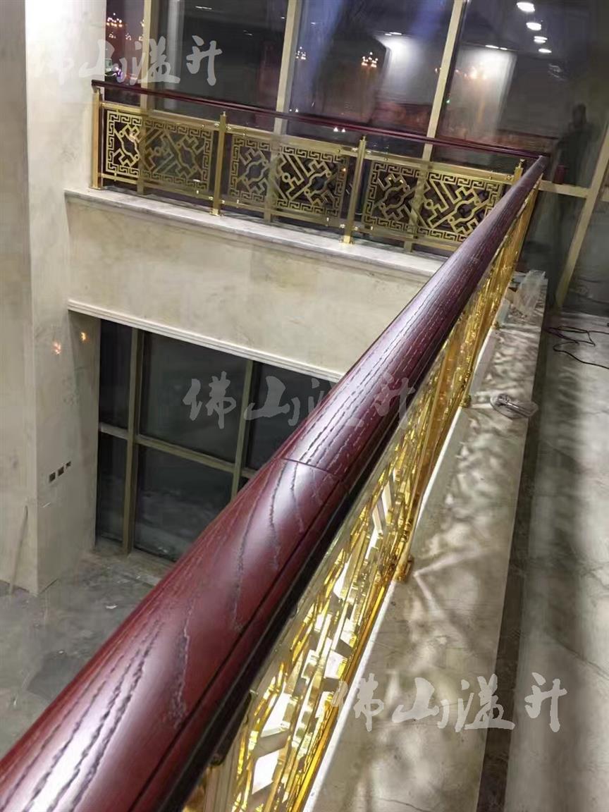 镶花拉丝全铜镂空设计铜艺楼梯扶手报价楼梯护栏